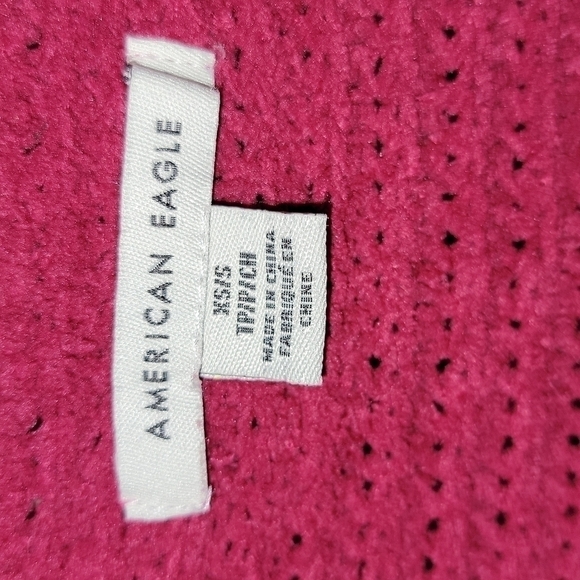 American Eagle size small pink sweater - Picture 3 of 13
